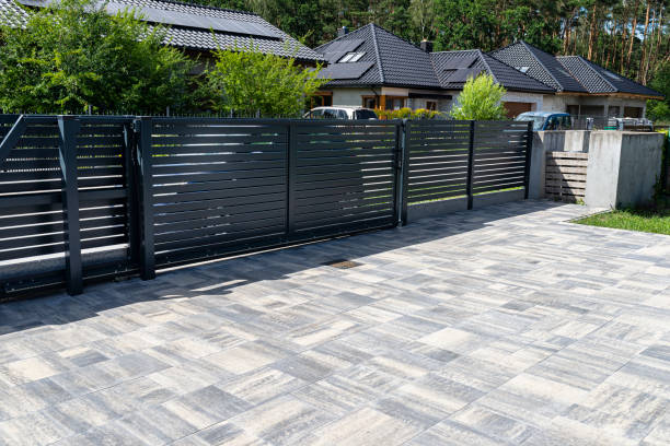 Best Professional Driveway Pavers  in Springfield, OR